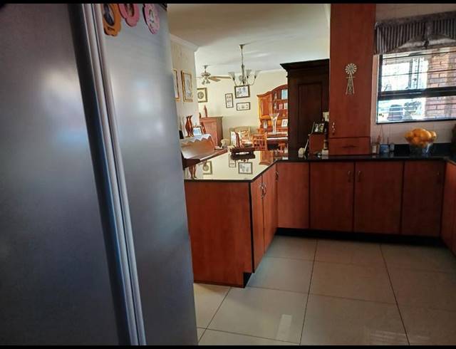 3 BEDROOM CLUSTER FOR SALE IN WITFIELD